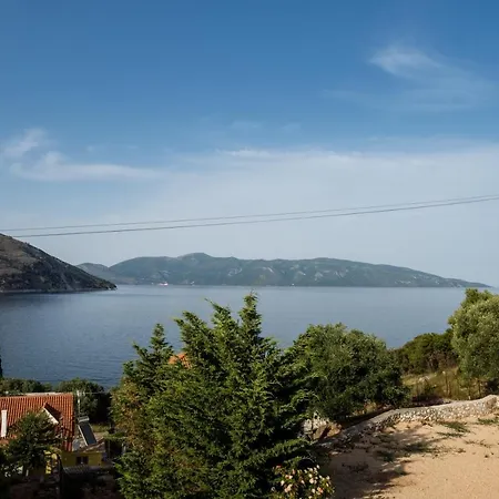 Makris House Apartamento